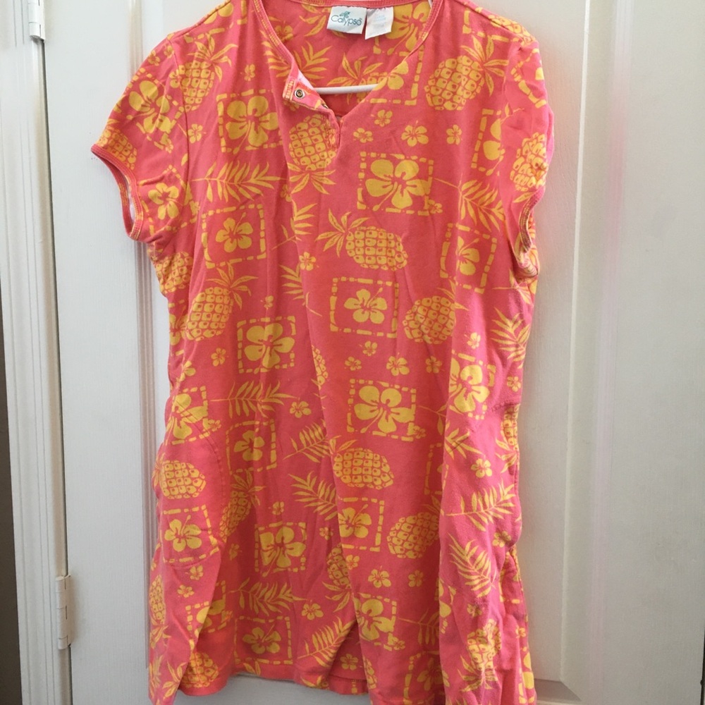 FINAL MARKDOWN Calypso swimsuit cover up large